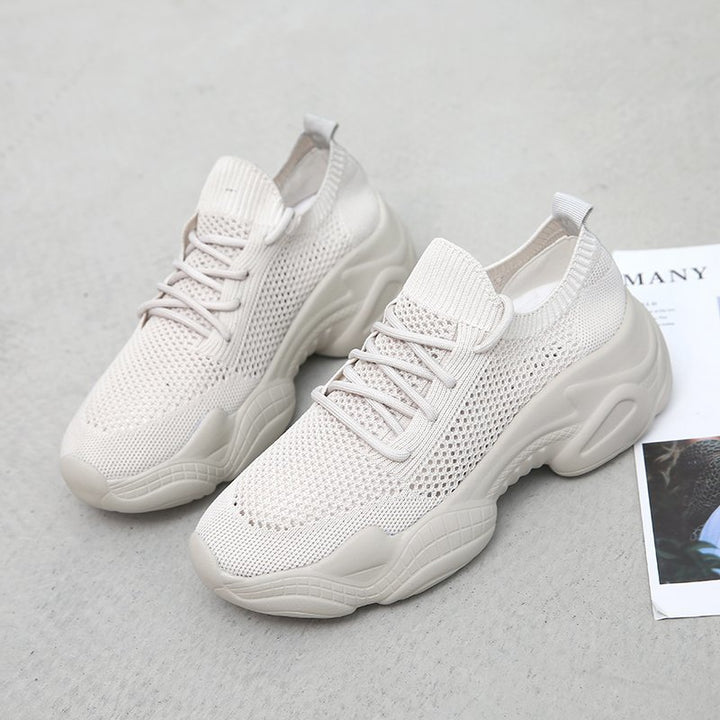 Breathable sneakers for women with an elegant mesh structure and a soft sole Lune London