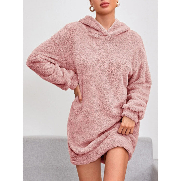 Oversized cozy hooded dress for women in soft fleece Lune London