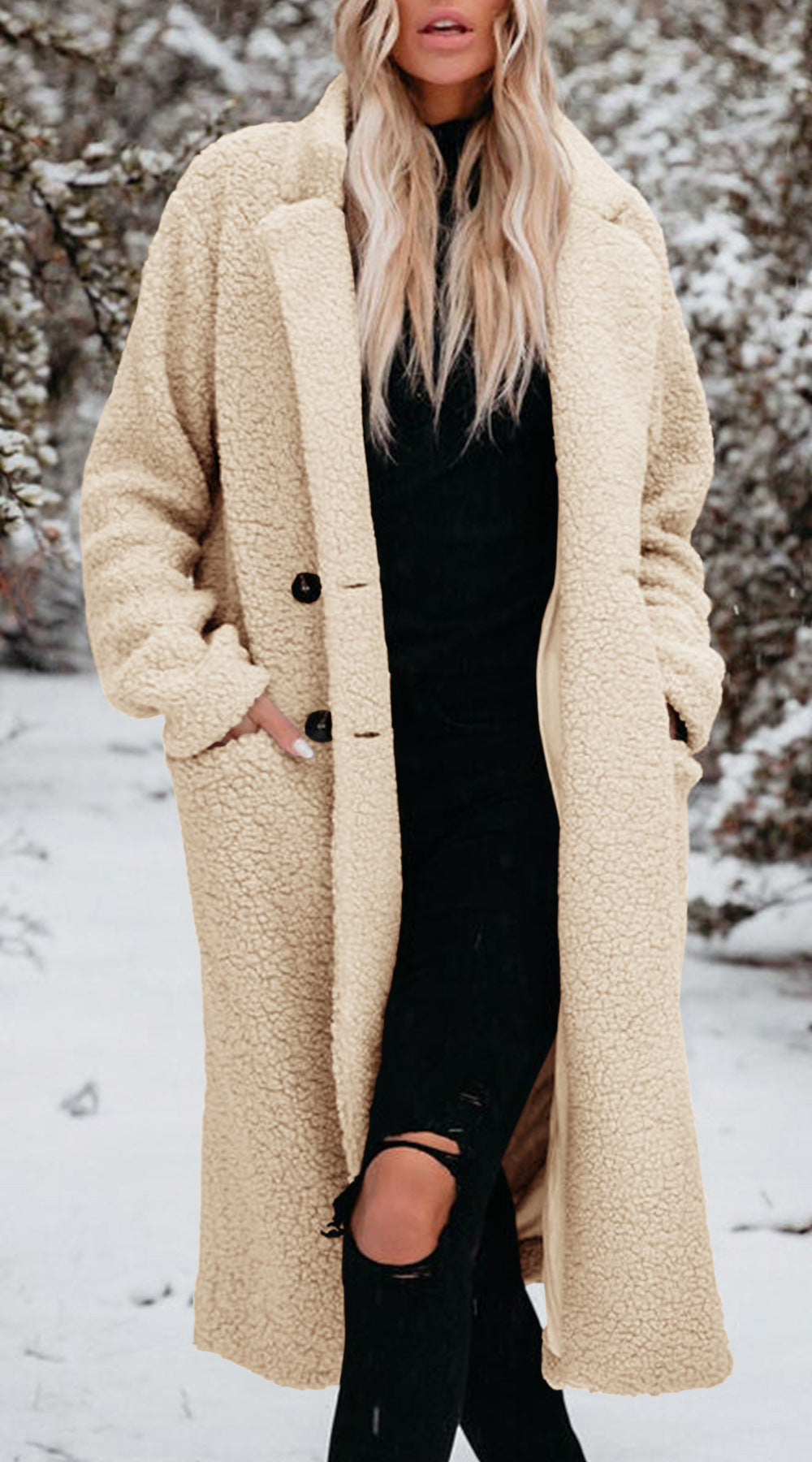 Ladies oversized teddy coat with button closure and practical pockets Lune London
