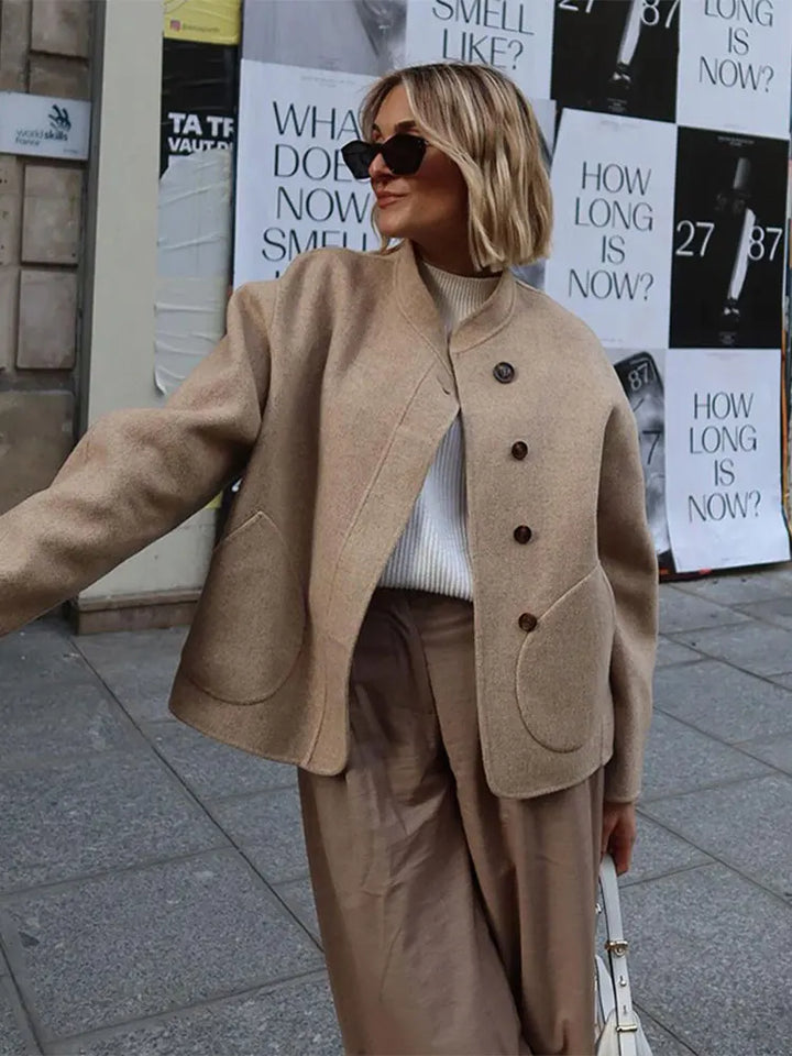 Lune London | Elegant oversized women's coat for autumn