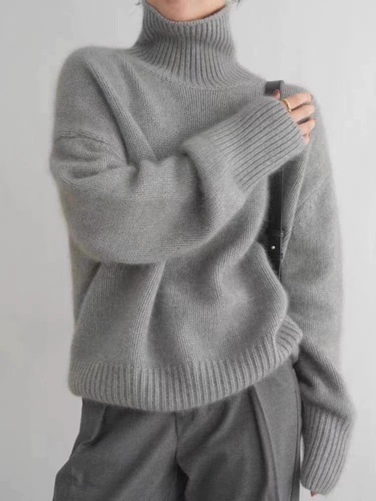 Lune London | Elegant Turtleneck Sweater for Women