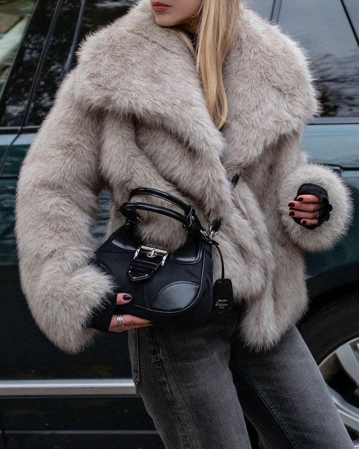 Lune London | Fur Coat - Soft Faux Fur - Plus Size Fit - Elegant and Warm