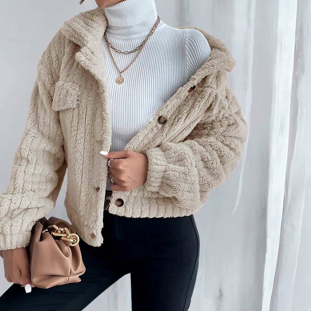 Lune London | Knotted plush coat - Soft and comfortable - Perfect for winter days