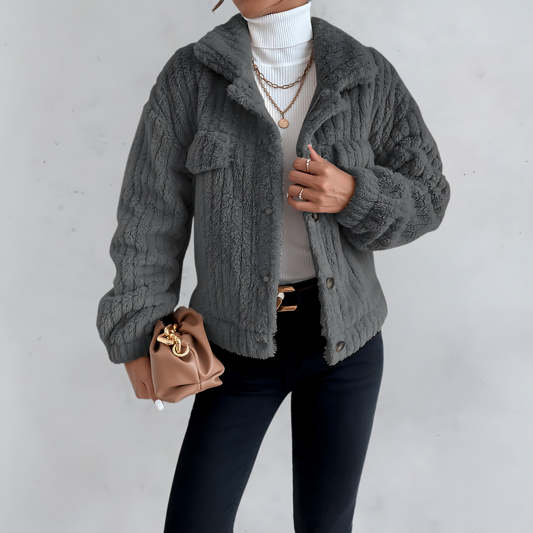 Lune London | Knotted plush coat - Soft and comfortable - Perfect for winter days