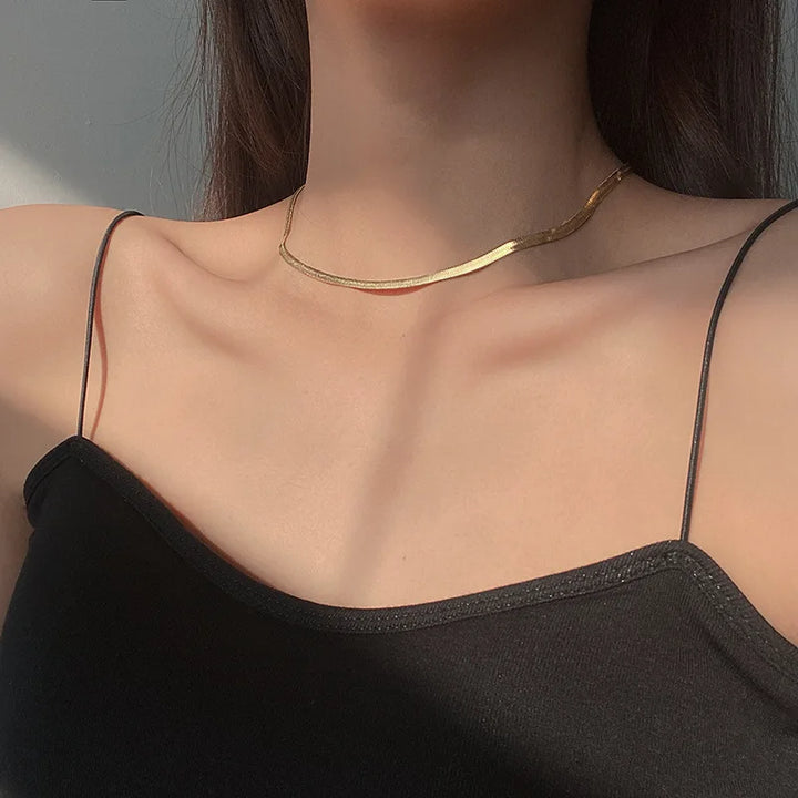 Lune London | Snake chain link collar