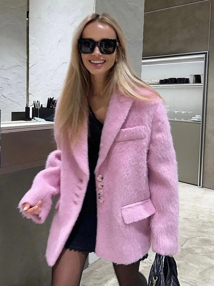 Lune London | Coat - Plus size fit - Soft fluffy texture - Button details & flap pockets