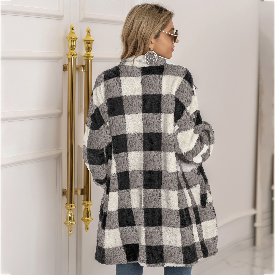 Lune London | Coat - Plus Size - Soft and Warm - Checkered Pattern - Button Closure