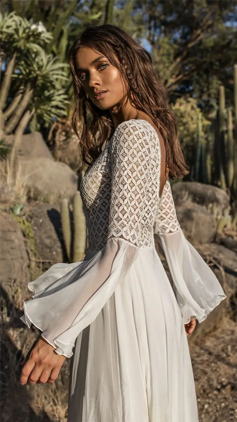 Chic Und Stil | White Dress In Boho Style
