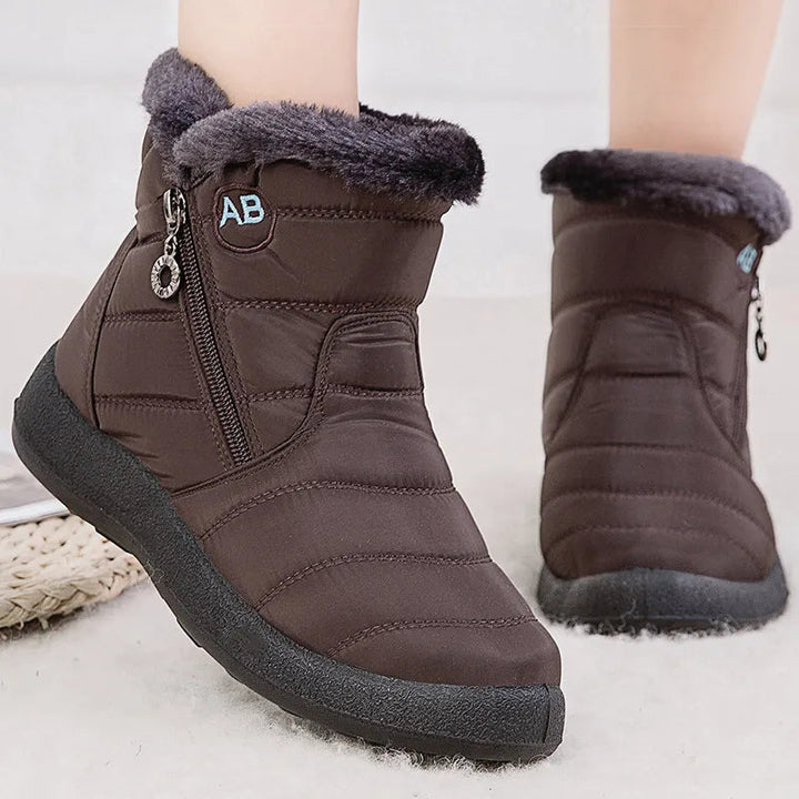 Lune London | Snow Boots - Mid-Calf - Water Resistant - Faux Fur Lined - Side Zipper