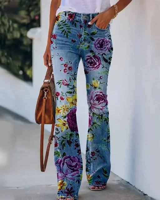 Women's Denim Flared Jeans with Trendy Cut & High Fit Lune London