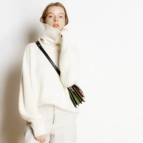 Lune London | Oversized turtleneck sweater for leisure and office