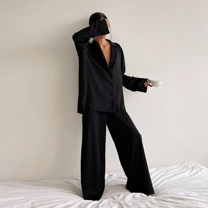 Lune London | Classic satin pajama set