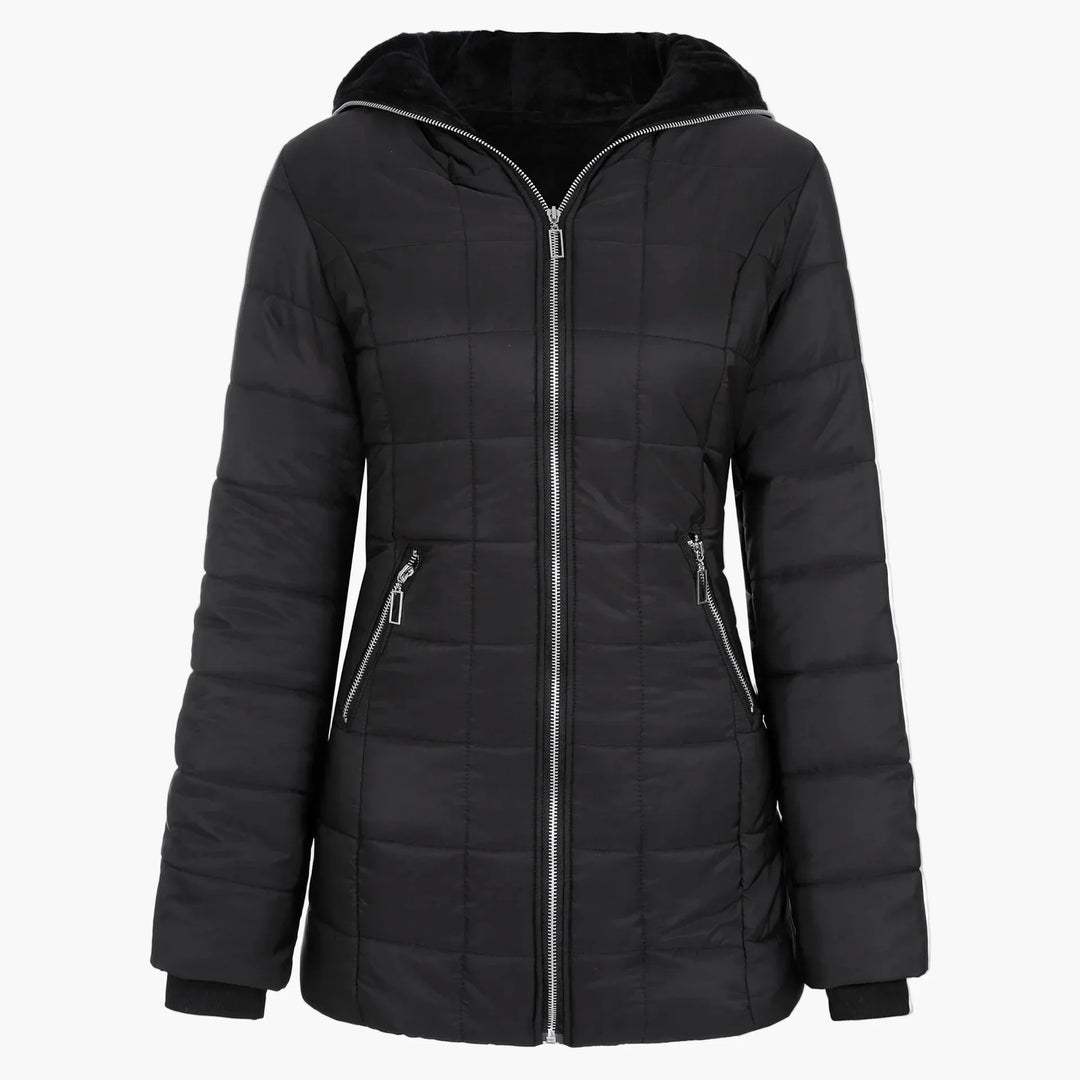Lune London | Quilted winter jacket with hood and asymmetrical zipper - Trendy outdoor jacket for cold days