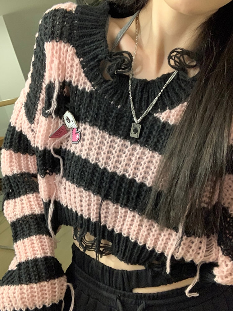 Lune London | She Lies Pullover