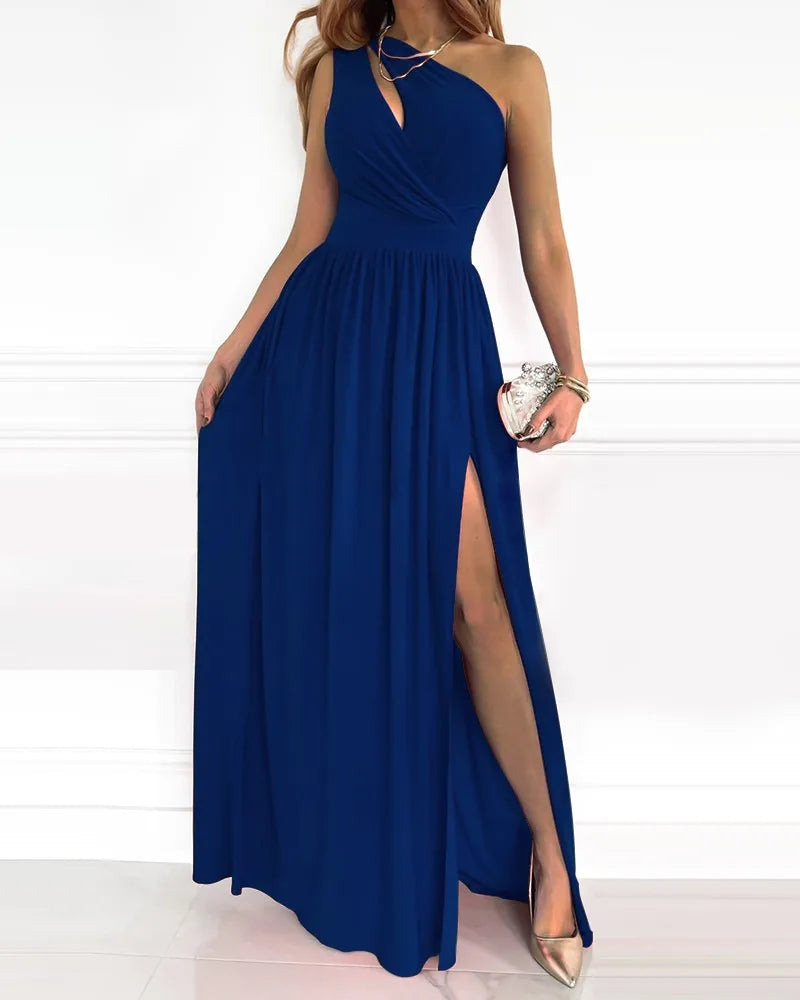 Lune London | Elegant Maxi Dress with One Shoulder
