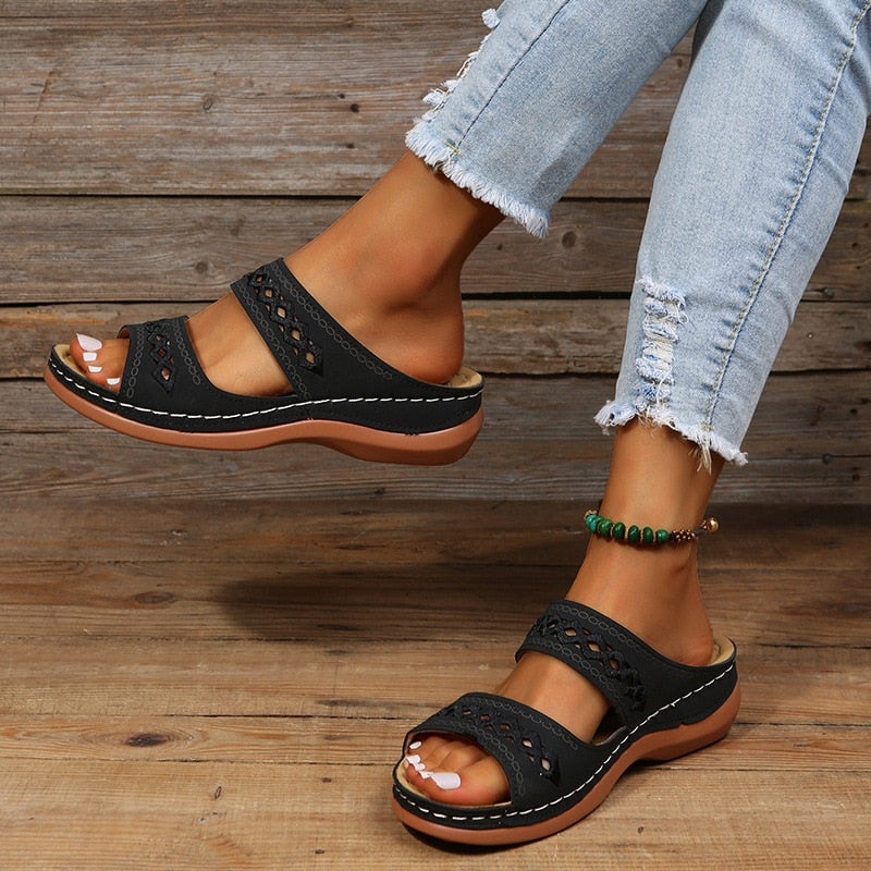 Lune London | Padded Orthopedic Sandals
