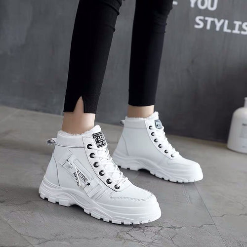 Lune London | Snow Boots with Platform Sole