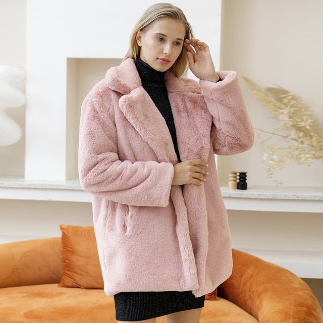 Lune London | Faux Fur Jacket Perfect for The Upcoming Winter