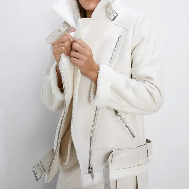 Lune London | Modern and Comfortable Winter Coat