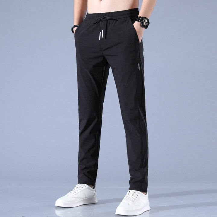 Chic Und Stil | Chino Pants for Men Light & Versatile