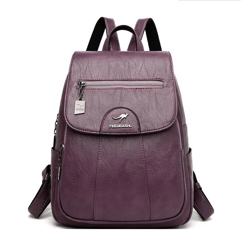 Chic Und Stil | Large Leather Backpack with Theft Protection for Women