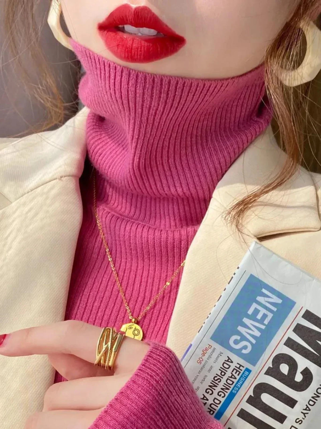 Lune London | Basic ribbed turtleneck sweater with long sleeves - Versatile autumn and winter look