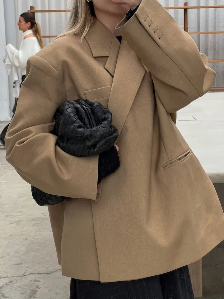 Lune London | Blazer oversized avec une touche particulière
