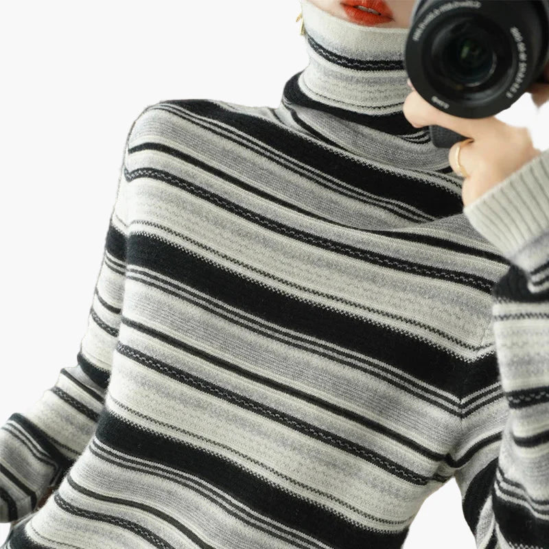 Lune London | Retro Striped Turtleneck Sweater - Trendy Winter Sweater for Daily Life and Leisure