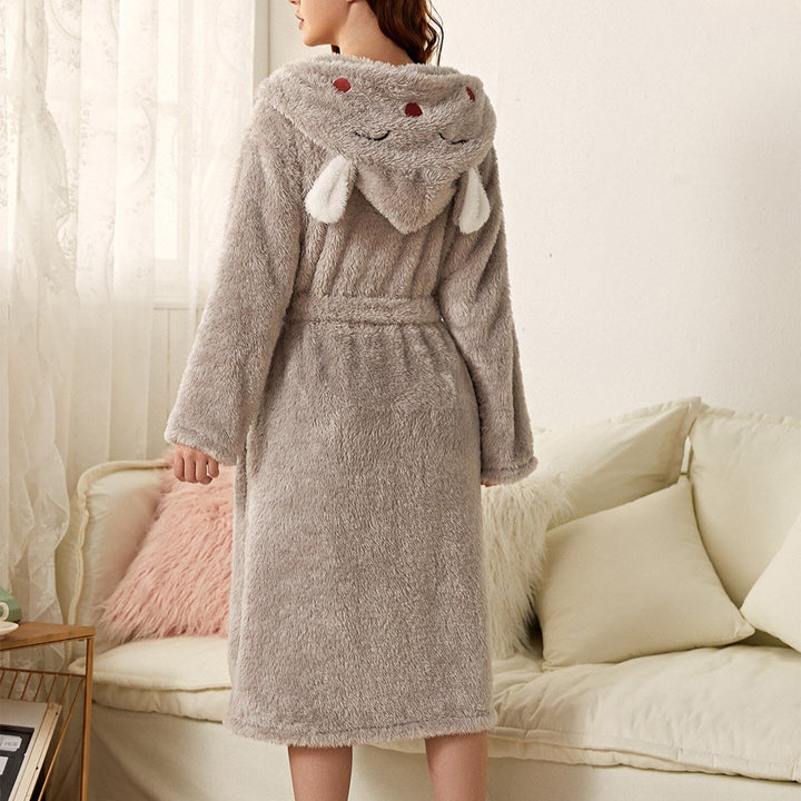 Lune London | Softer and More Comfortable Bathrobe for Women