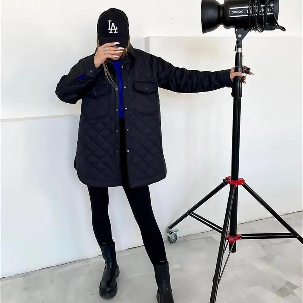 Lune London | Padded Jacket - Elegant - Button Closure, Spacious Pockets - Ideal for Autumn