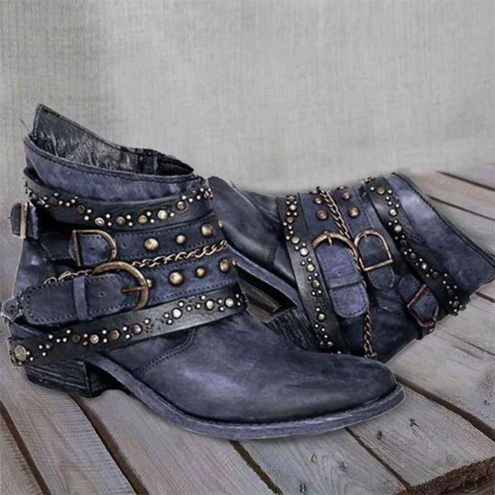 Lune London | Ankle boots - leather - western design - buckle and chain details - low heel