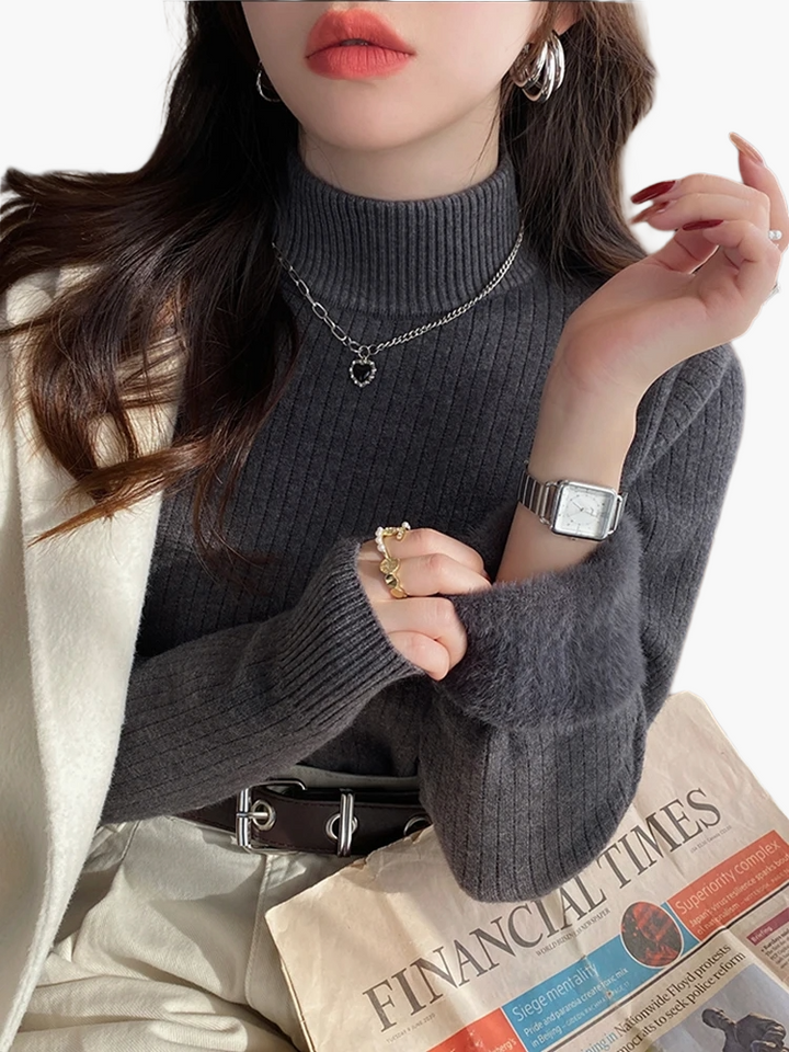 Lune London | Basic Knitted Turtleneck Sweater with Long Sleeves for Everyday and Office