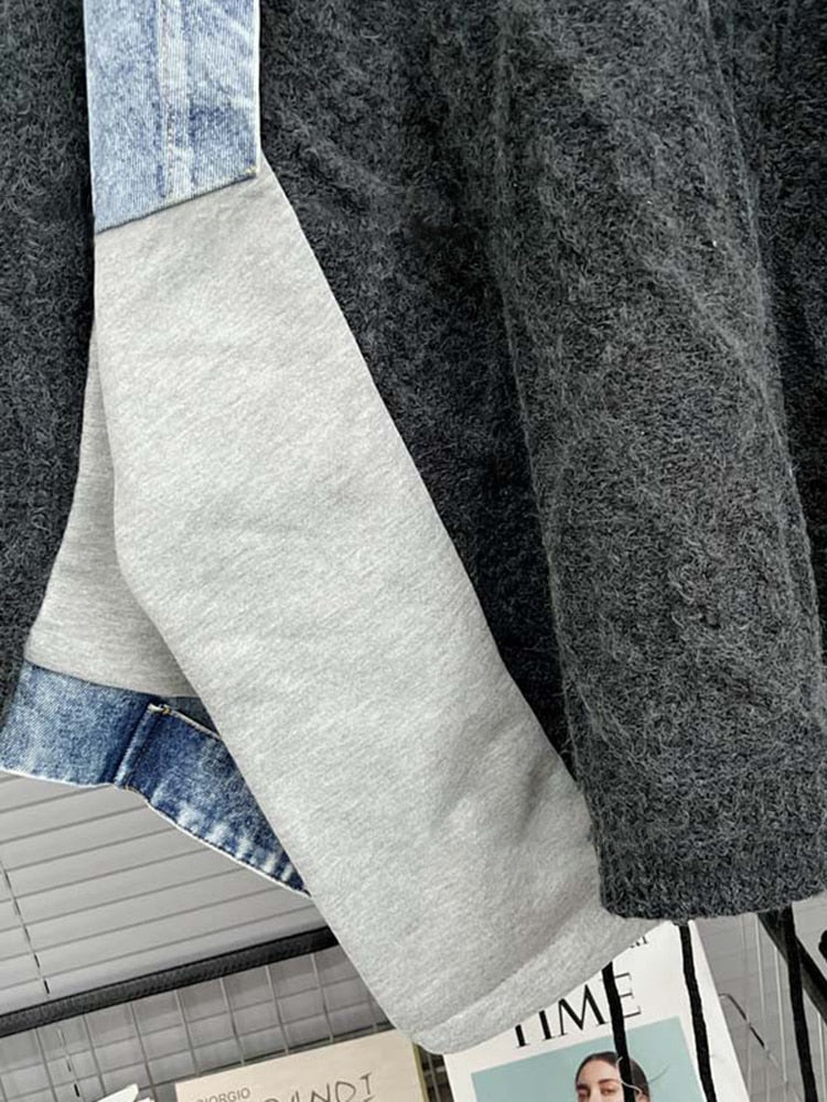 Lune London | Me Under Sweatshirt