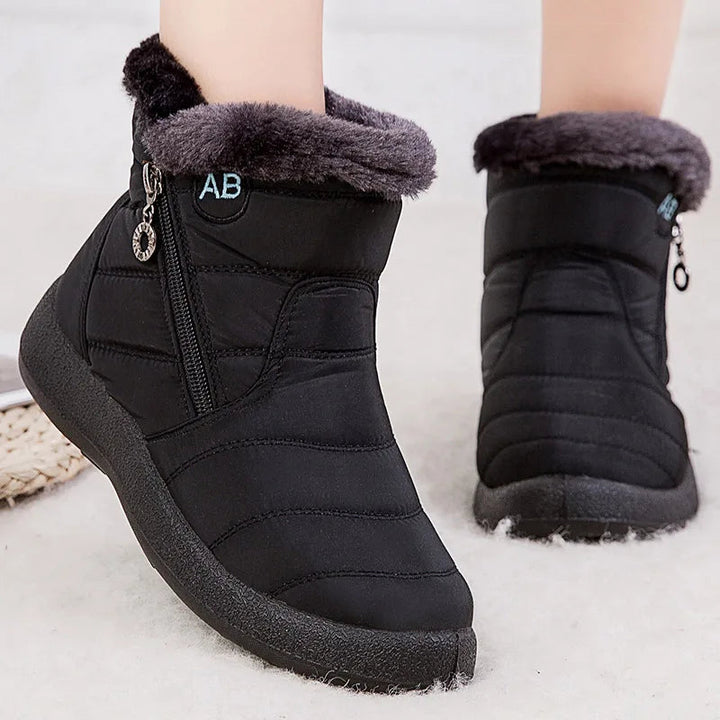 Lune London | Snow Boots - Mid-Calf - Water Resistant - Faux Fur Lined - Side Zipper