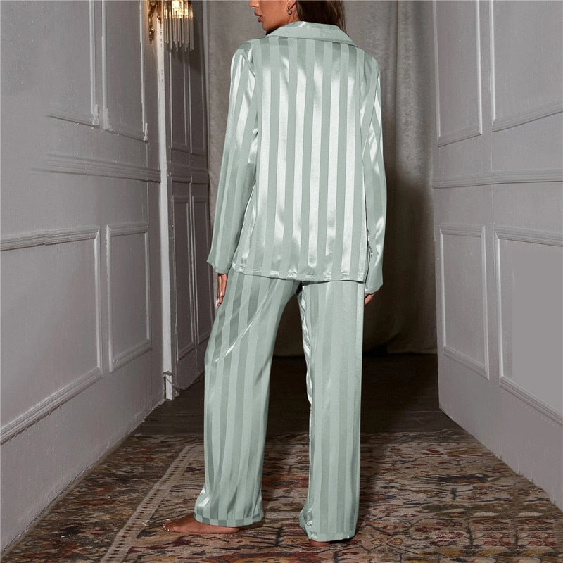Lune London | Stylish Silk Pajama for Women