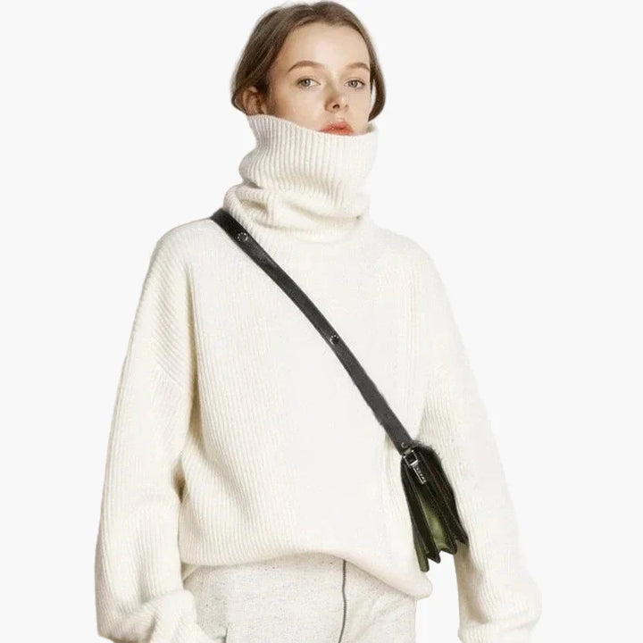 Lune London | Oversized turtleneck sweater for leisure and office