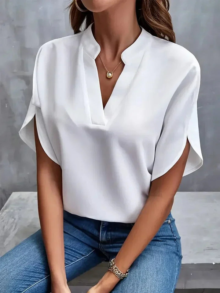 Lune London | Blouse with V-Neck and Side Slits