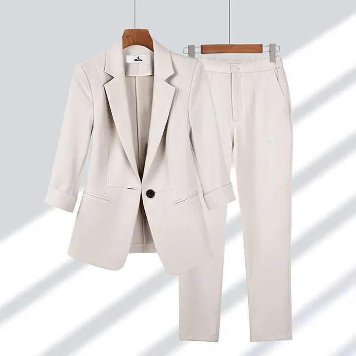 Lune London | Two-Piece Luxury Suit with Jacket and Trousers