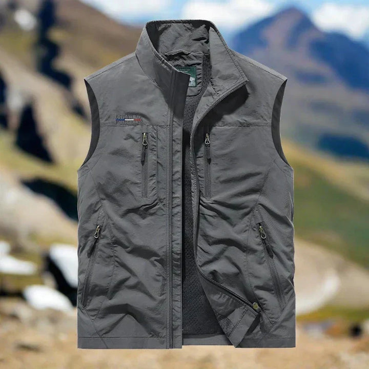 Lune London | Casual Multifunctional Outdoor Vests for Men