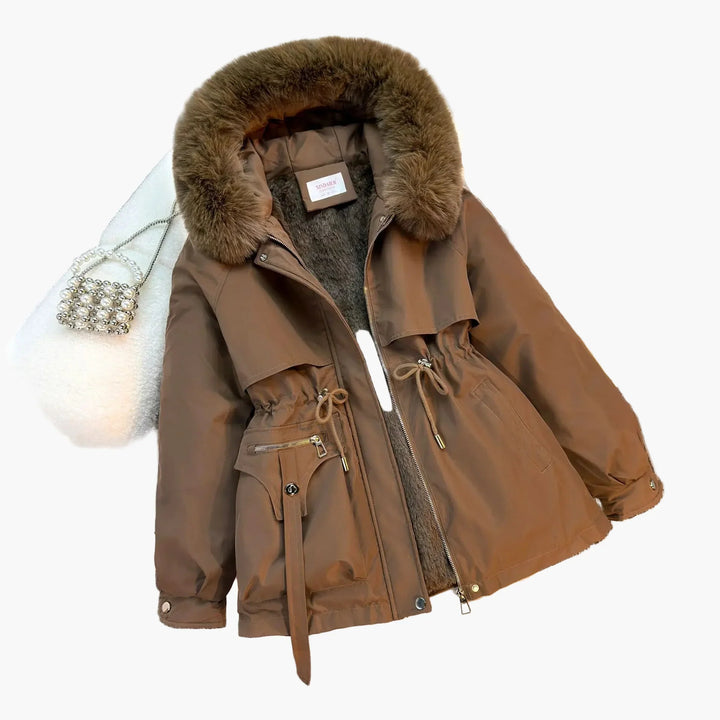 Lune London | Winter jacket with hood and faux fur collar - Elegant parka for cold days