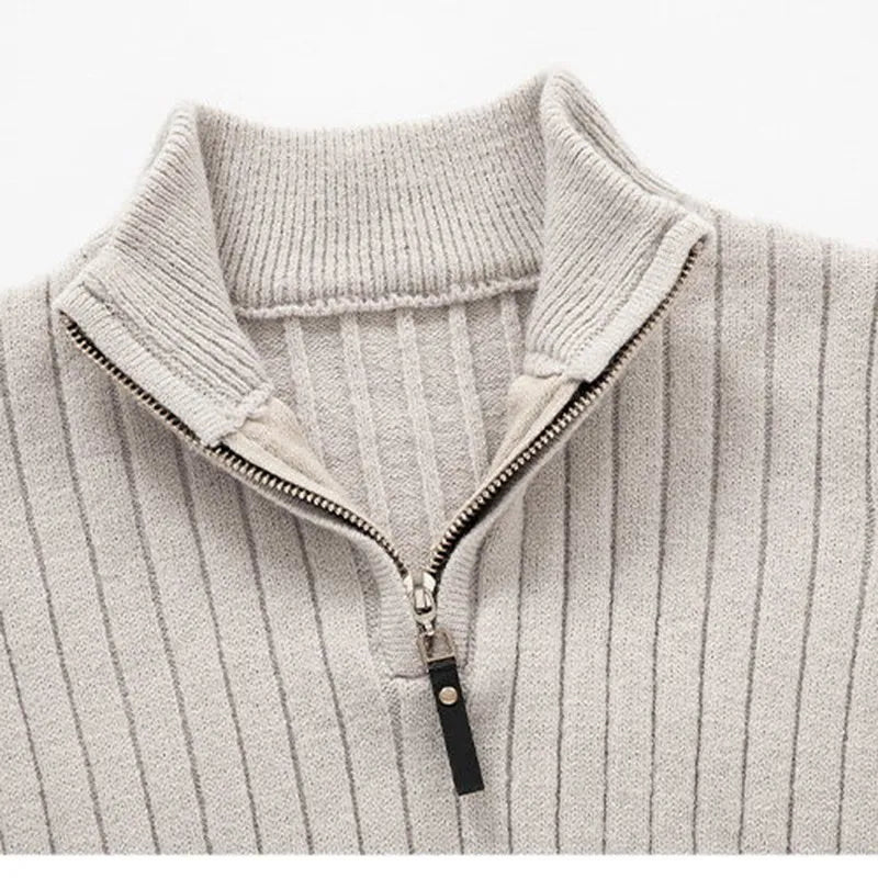 Lune London | Knit sweater with mock neck and half-zip - Elegant casual and professional look
