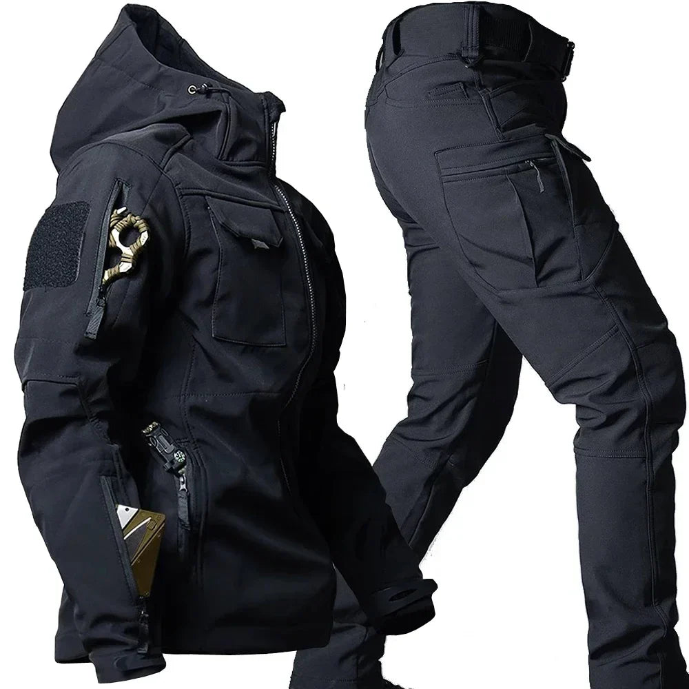 Lune London | Waterproof Thermal Suit with Multiple Pockets for Men