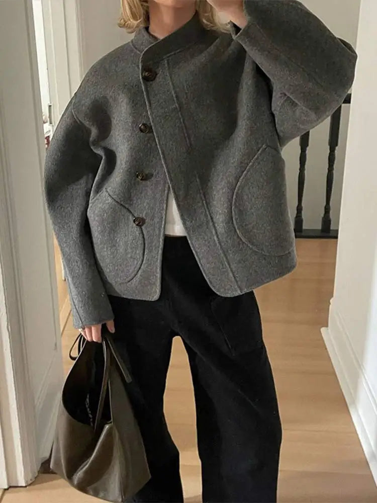 Lune London | Elegant oversized women's coat for autumn