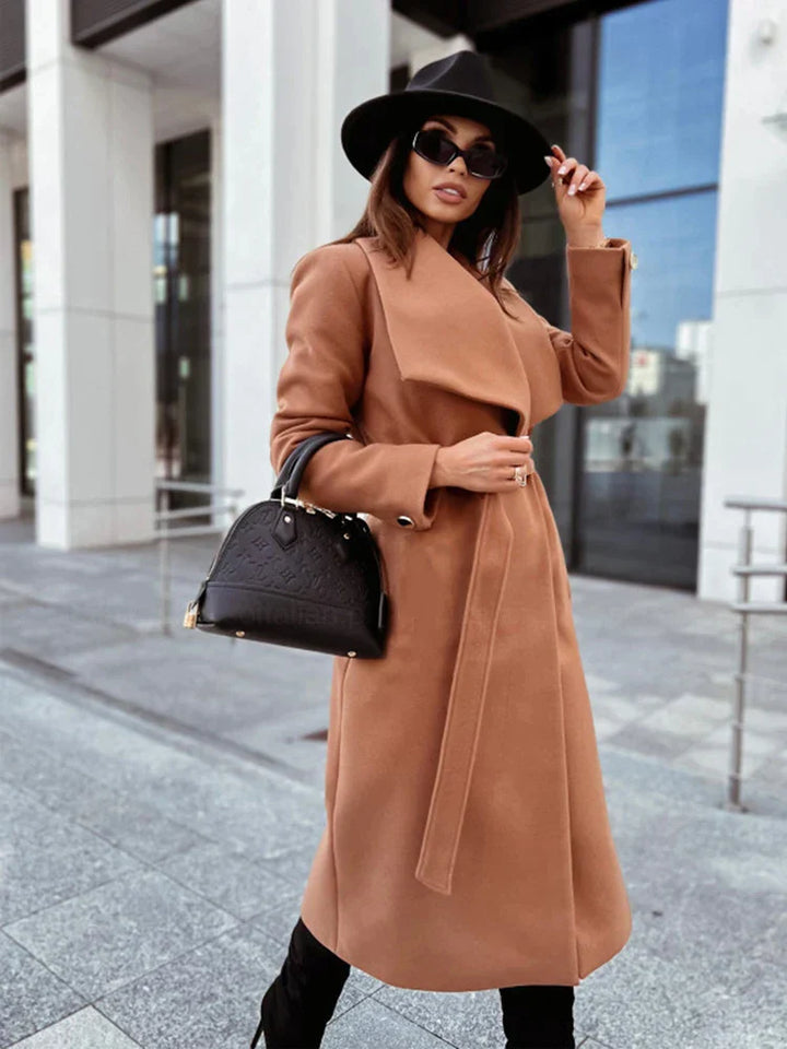 Lune London | Coat - Tailored Fit - Belt with Large Buckle - Knee-Length Elegant Design