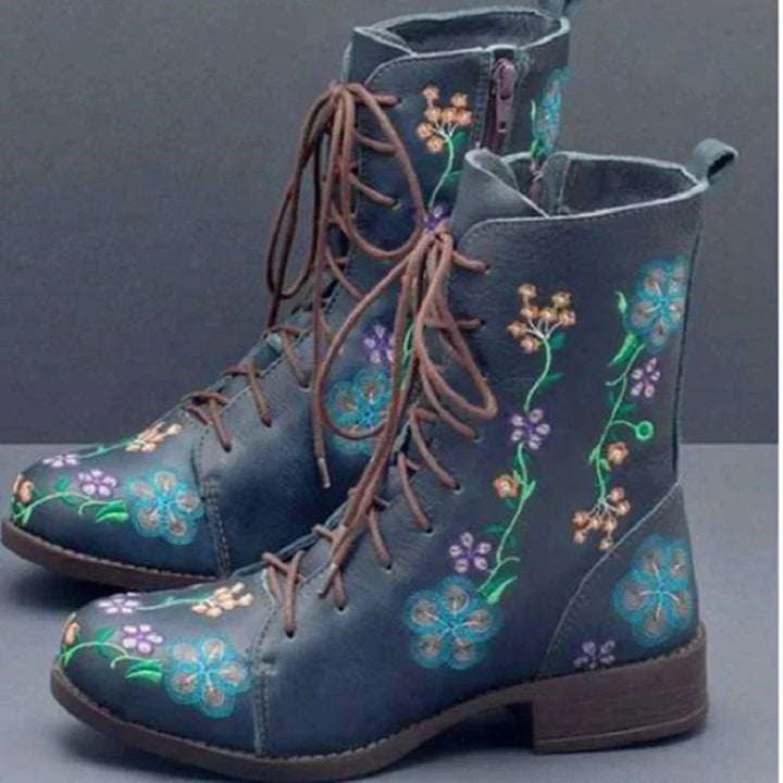 Lune London | Retro Boots with Ethnic Embroidery