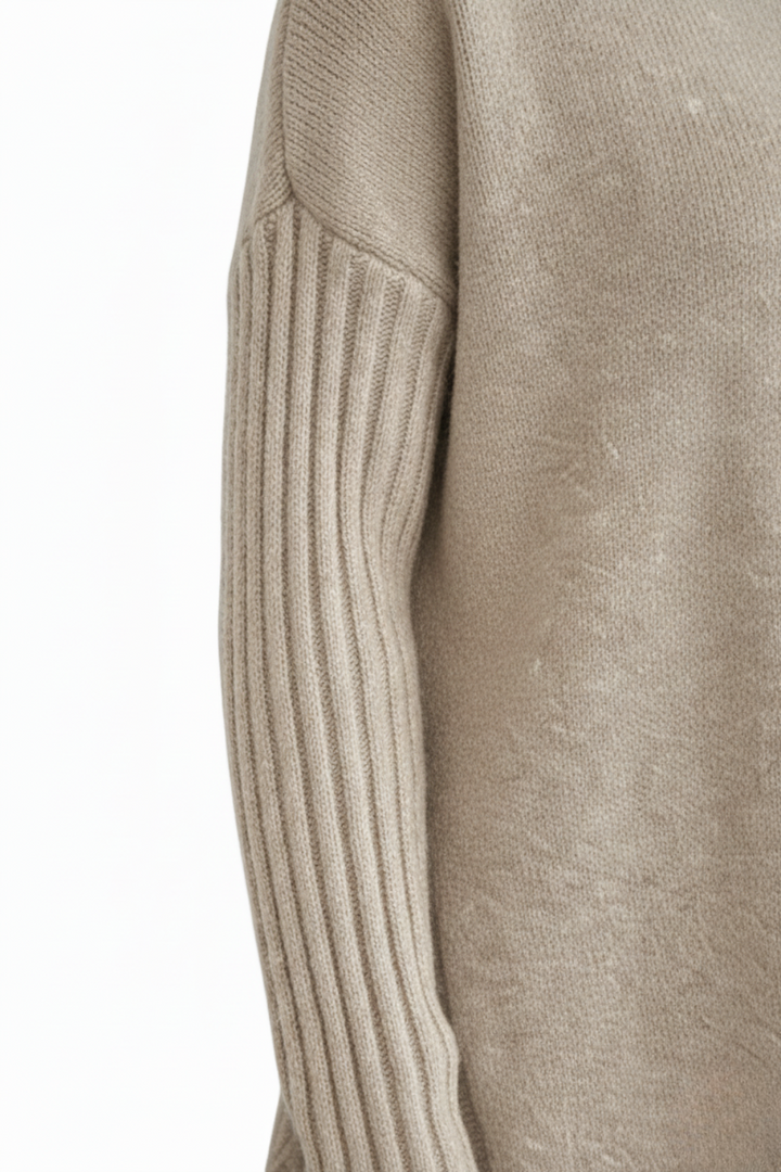 Lune London | Elegant long turtleneck sweater for women