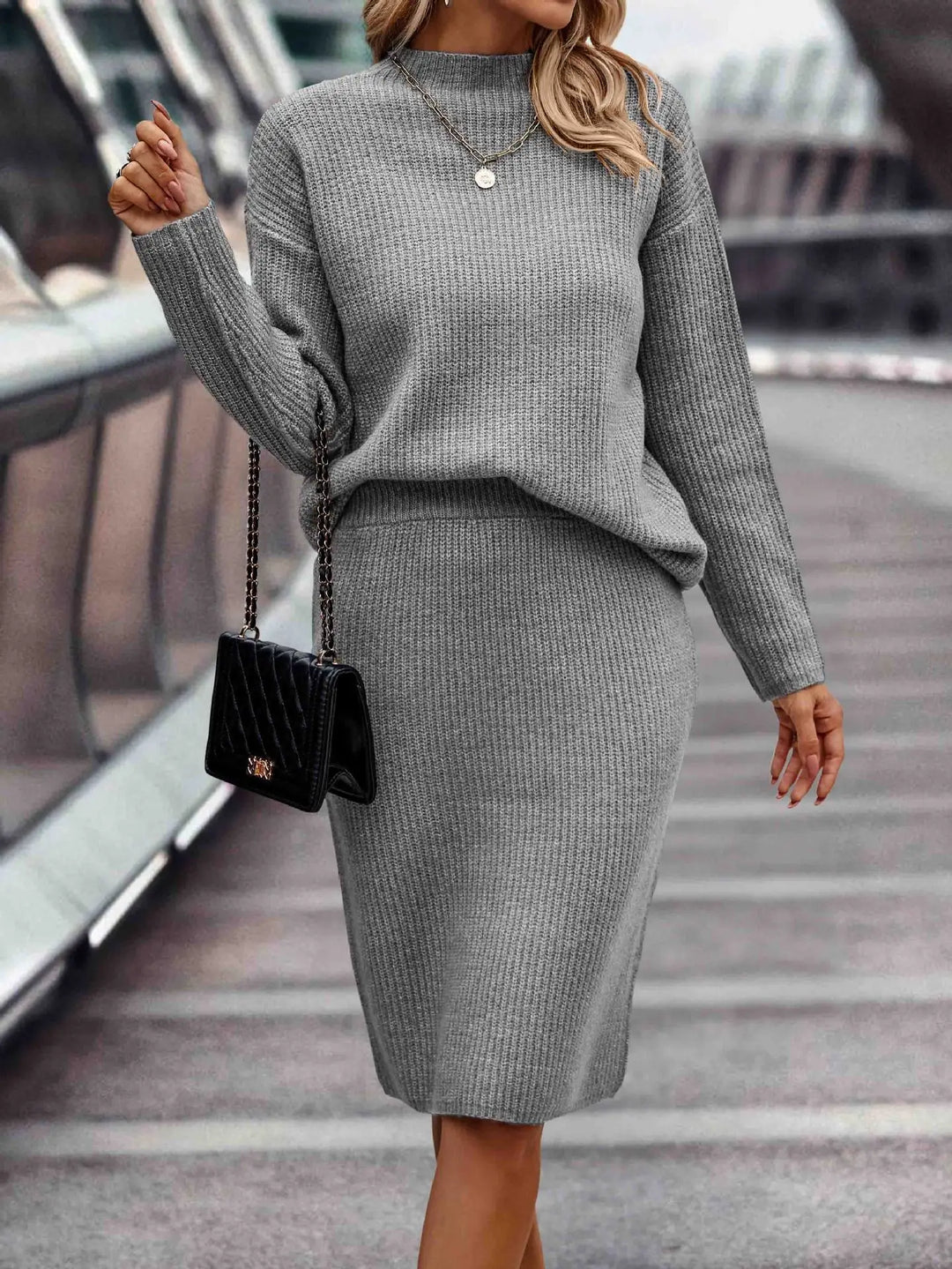 Lune London | 2-piece set including a sweater and a skirt
