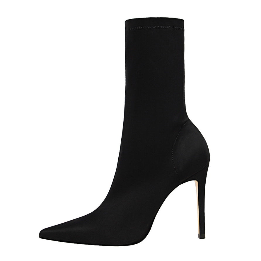 Lune London | Round socks soft heels