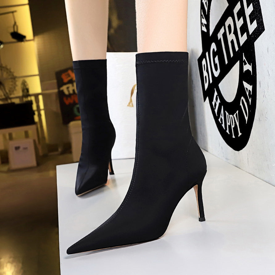Lune London | Round socks soft heels