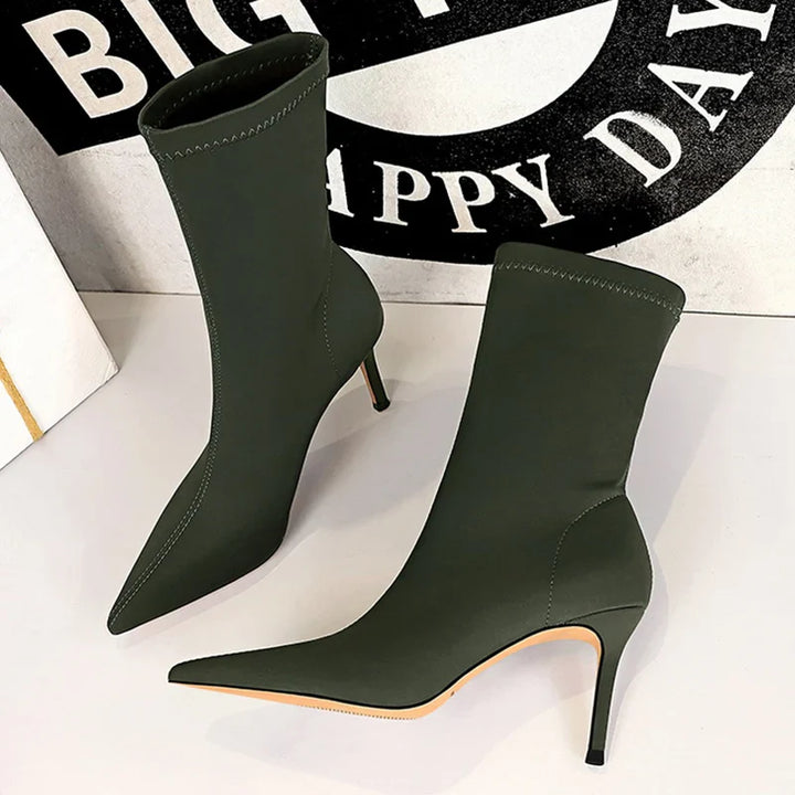 Lune London | Round socks soft heels